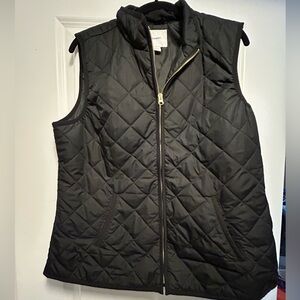 Black Old Navy Thin Puffer Vest Size L